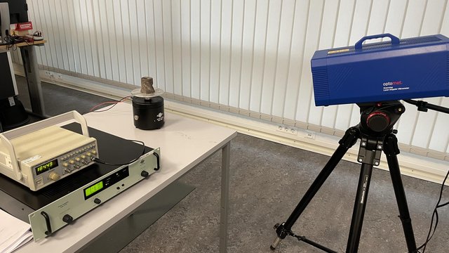 Raster-Laser-Doppelvibrometer